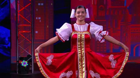 Танцы: Алёна Виноградова (Белый День — Валенки) (сезон 3, серия 9)