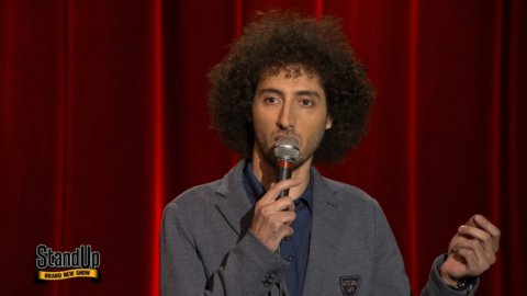 Stand Up: Дмитрий Романов — О Вере Брежневой, банках, стриптиз-клубах и домашних животных