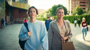 Лэйт Найт Скул 1 сезон 1 серия