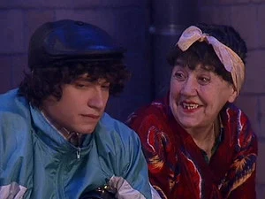 Папины дочки 11 сезон 9 серия