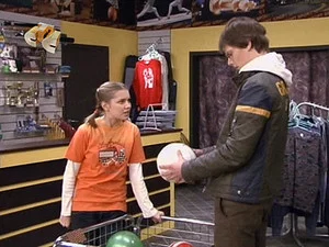 Папины дочки 8 сезон 4 серия