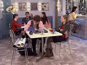 Папины дочки 8 сезон 5 серия