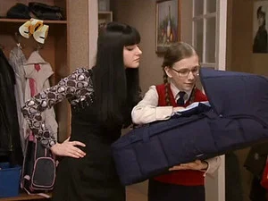 Папины дочки 8 сезон 9 серия